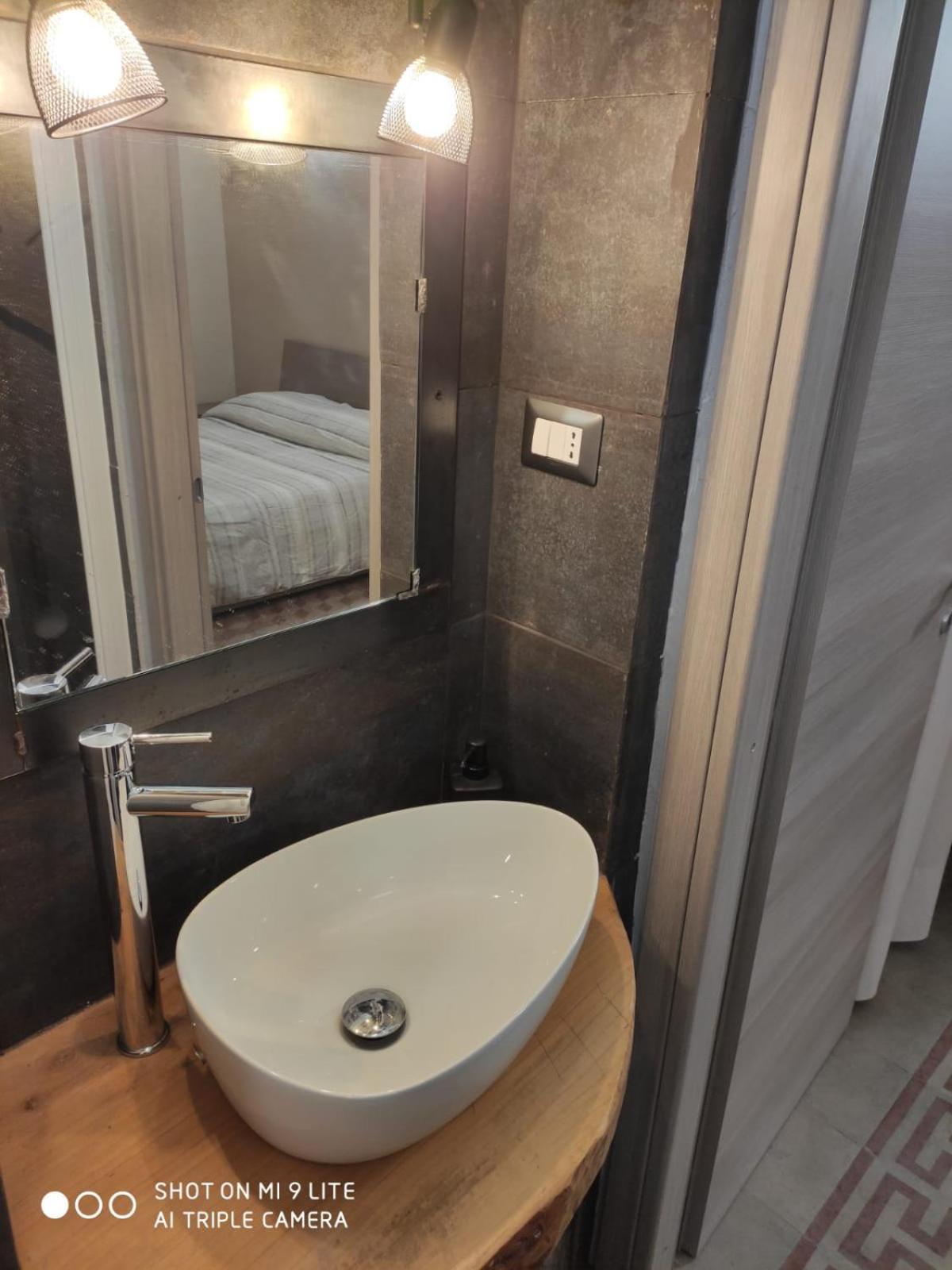 Zed-House Apartment Ница Монферато Екстериор снимка